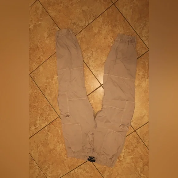 Aeropostale Baggy Cargo Women or Men pants - Picture 1 of 5